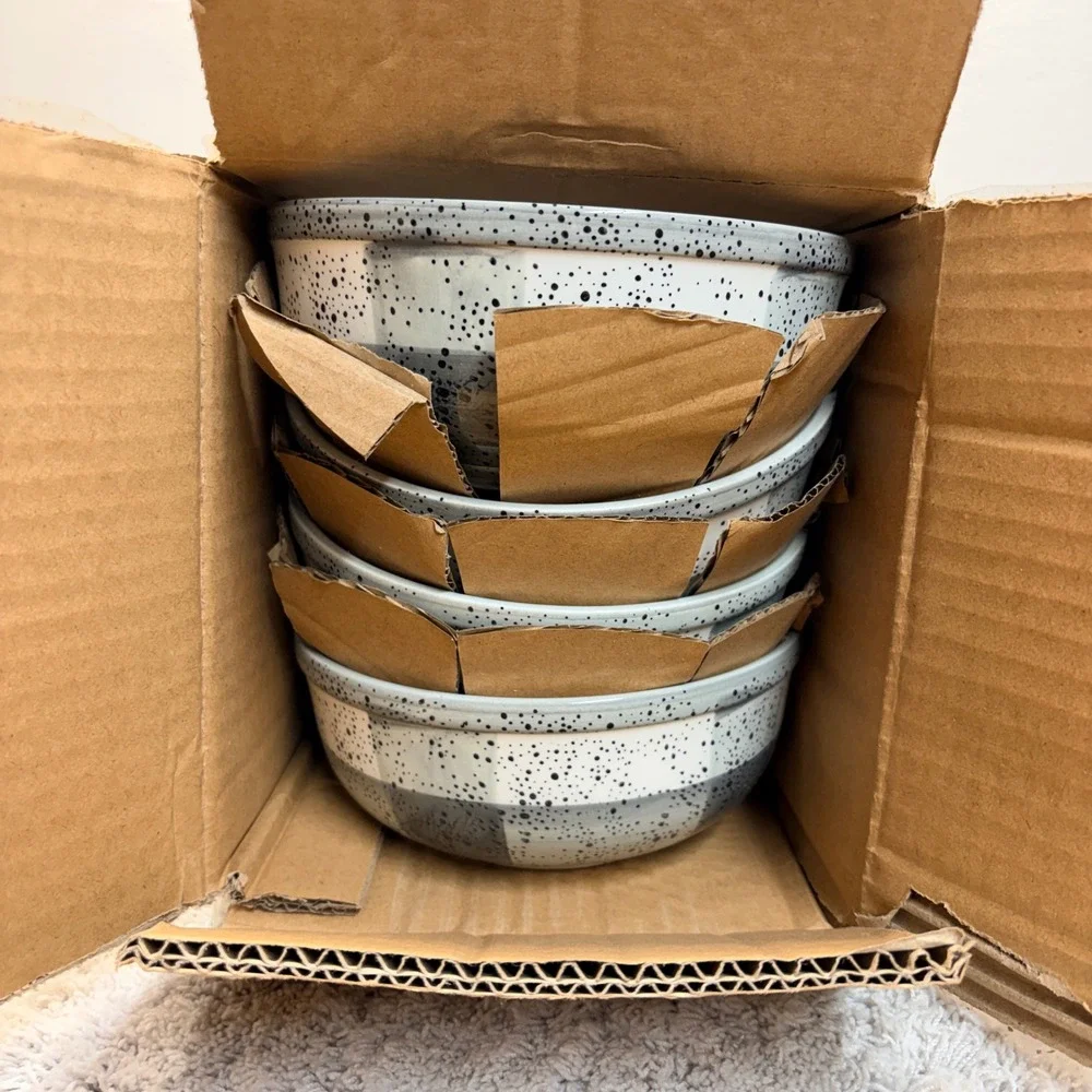 Baum Vale Grey White Buffalo Plaid Speckled China Cereal Bowls Set of 4